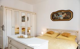 Franz Josef Apartmany, Apartman Zita